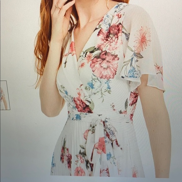 Dress - Picture 3 of 4